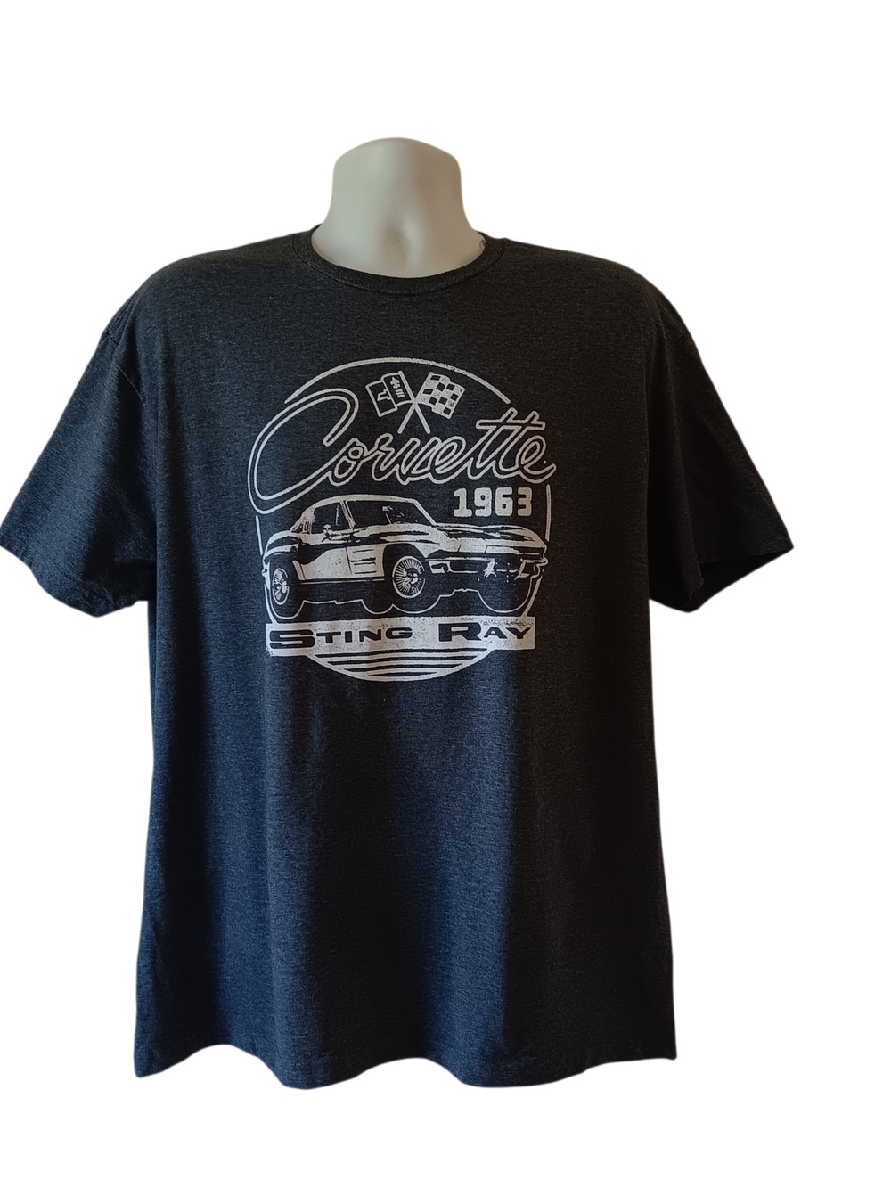 1963 Corvette Sting Ray men's gray short-sleeve graphic t-shirt size XL